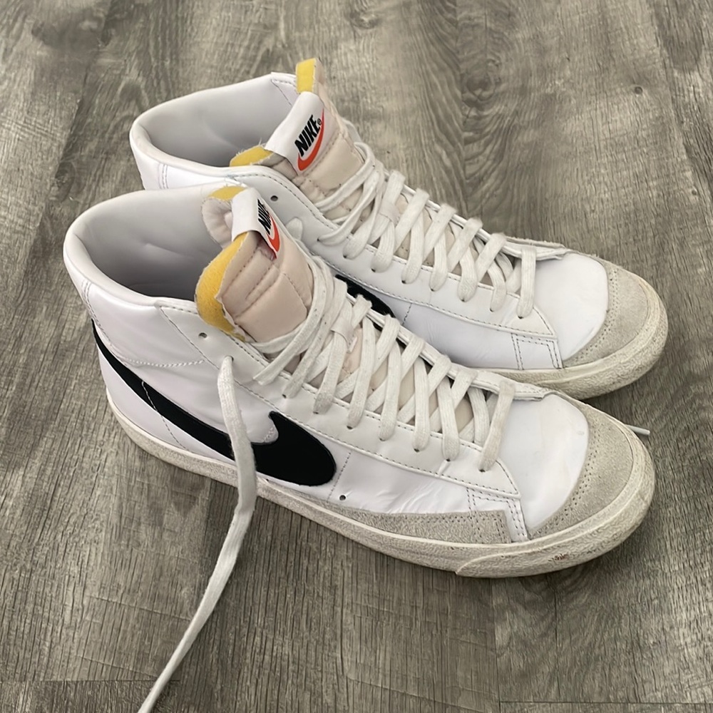 Men’s Nike Blazers. Size 10. Used but in good condition.